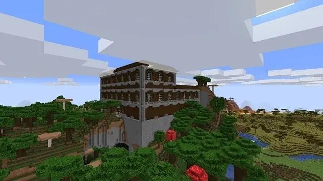 Tall Woodland Mansion at Spawn